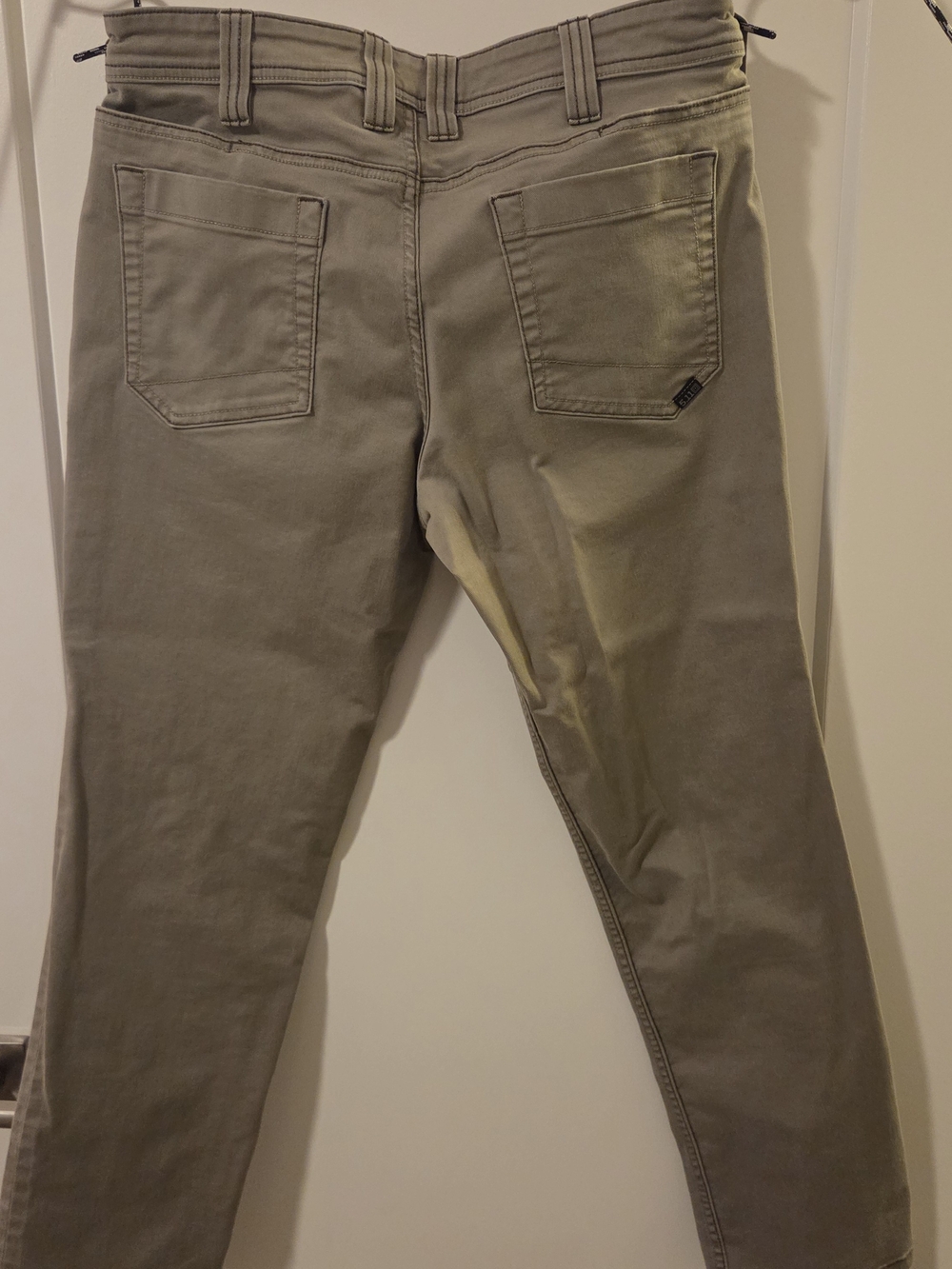 5.11 Tactical Mens Defender Flex Slim Fit Tan Jeans - Picture 2 of 5